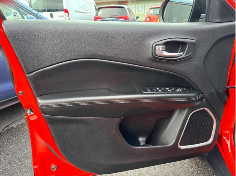 2018 Jeep Compass Sport