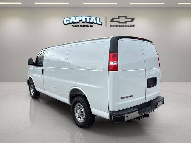 2025 Chevrolet Express 2500