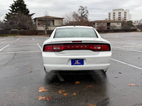 2013 Dodge Charger SE