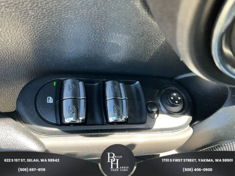 2017 MINI Hardtop 4 Door Cooper