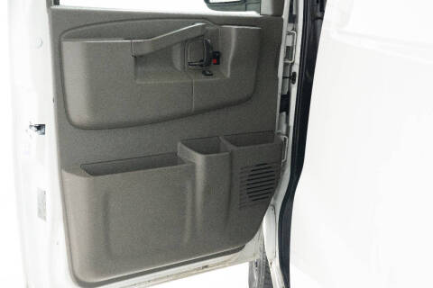 2017 Chevrolet Express 2500