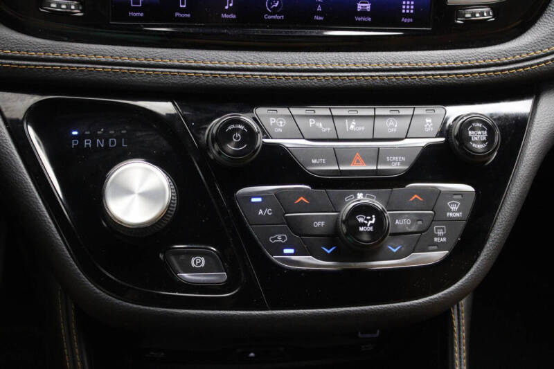 2022 Chrysler Pacifica Pinnacle