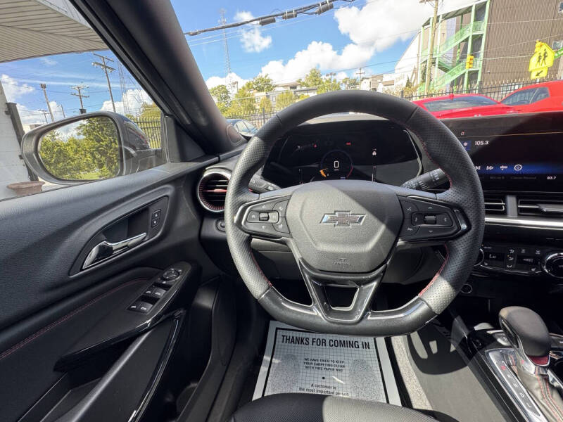 2025 Chevrolet Trax RS