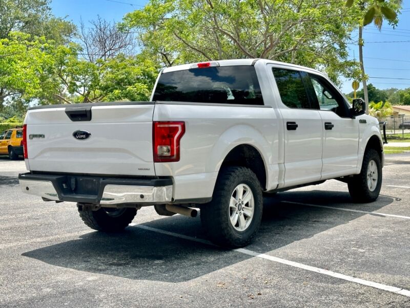2015 Ford F-150  - $22,995