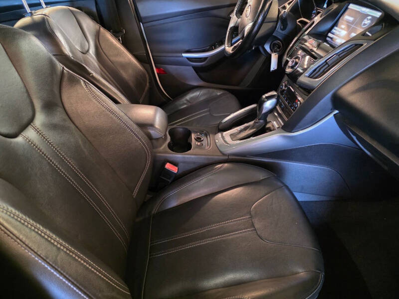 2012 Ford Focus Titanium