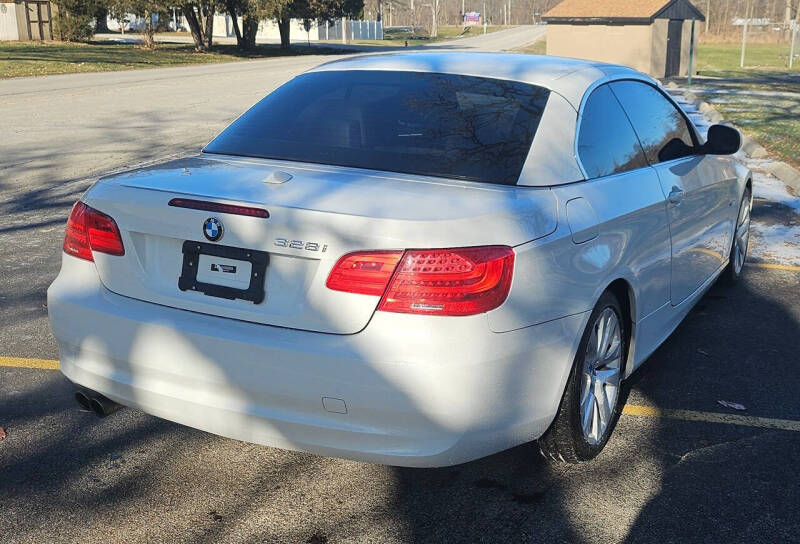 2011 BMW 3 Series 328i
