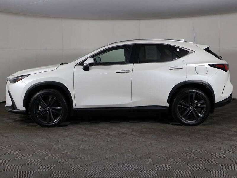 2024 Lexus NX 450h+