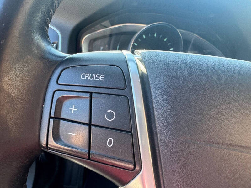 2015 Volvo V60 T5 Drive-E Premier