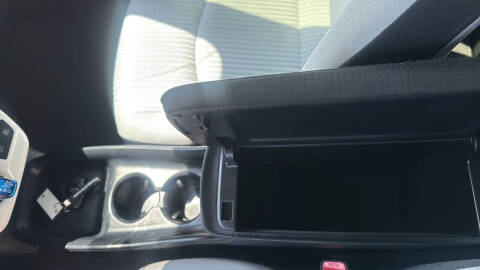 2016 Toyota Prius Two