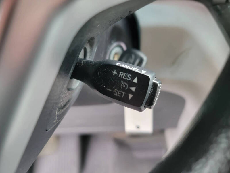 2017 Toyota Sienna LE 7-Passenger