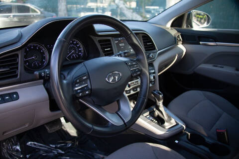 2020 Hyundai Elantra