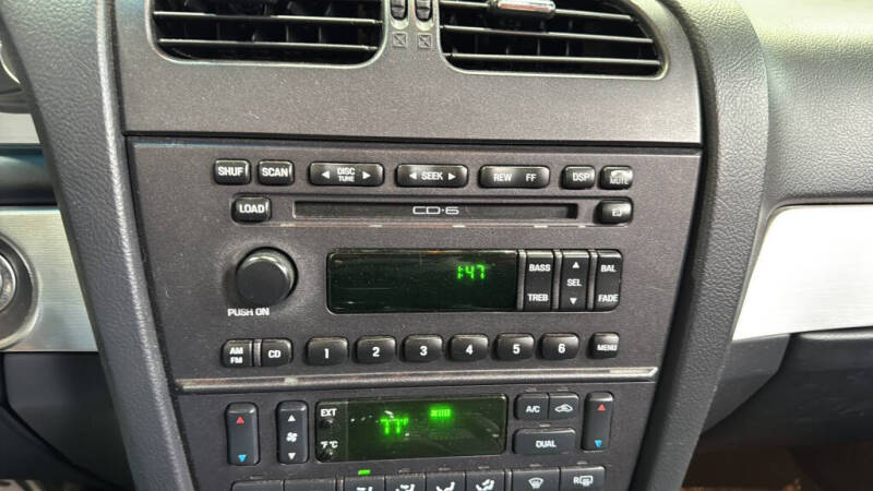 2003 Ford Thunderbird