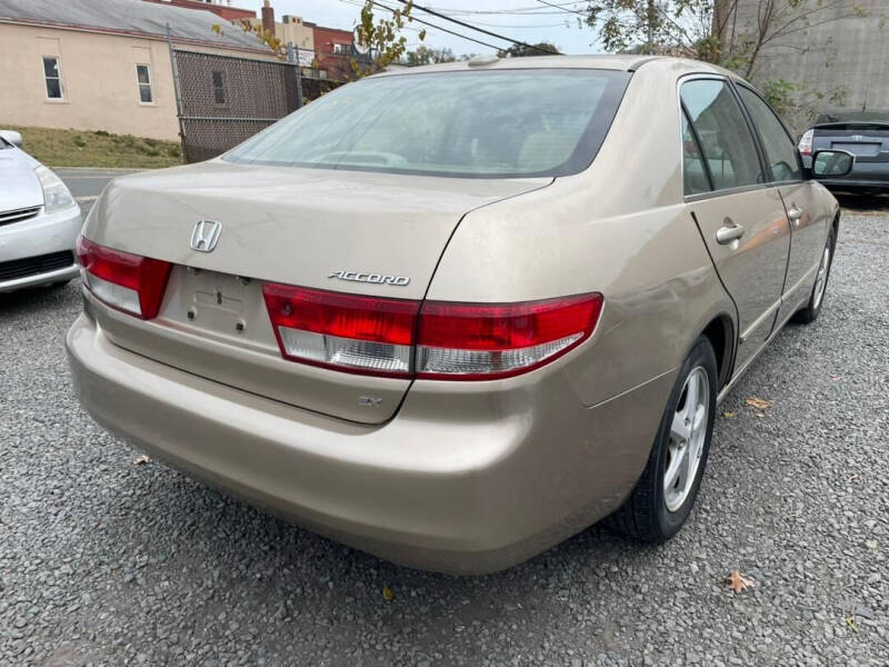 2004 Honda Accord EX photo 3