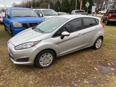 2015 Ford Fiesta for sale at L&M Auto Sales in Simpsonville SC