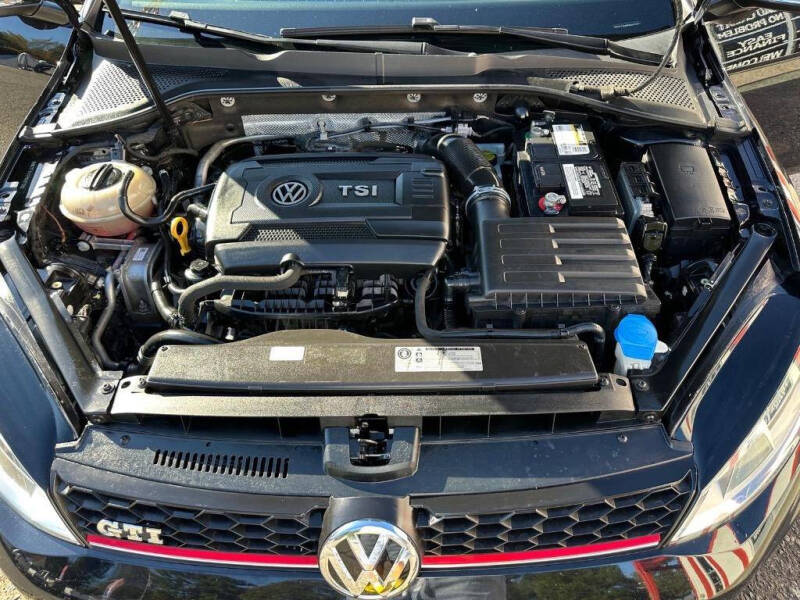 2015 Volkswagen Golf GTI S