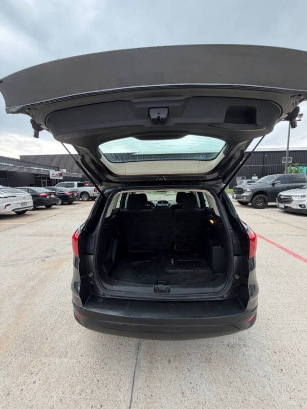 2019 Ford Escape S