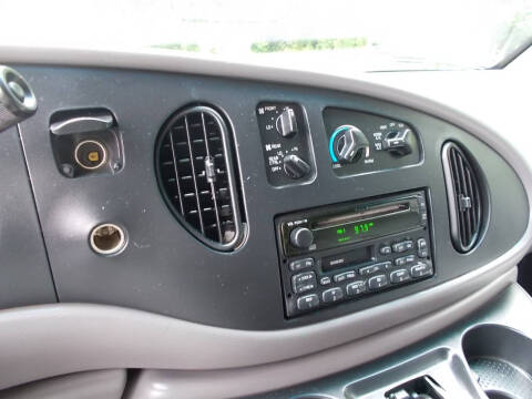 1999 Ford E-350 XLT SD
