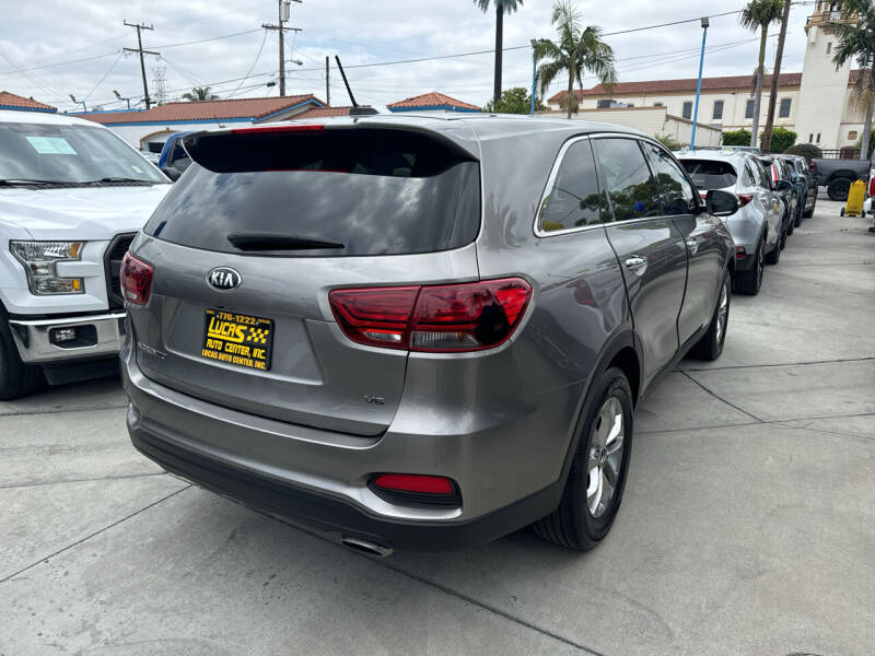 2019 Kia Sorento S V6