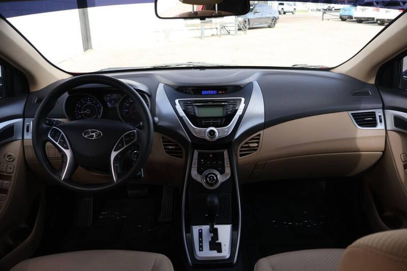 2011 Hyundai Elantra