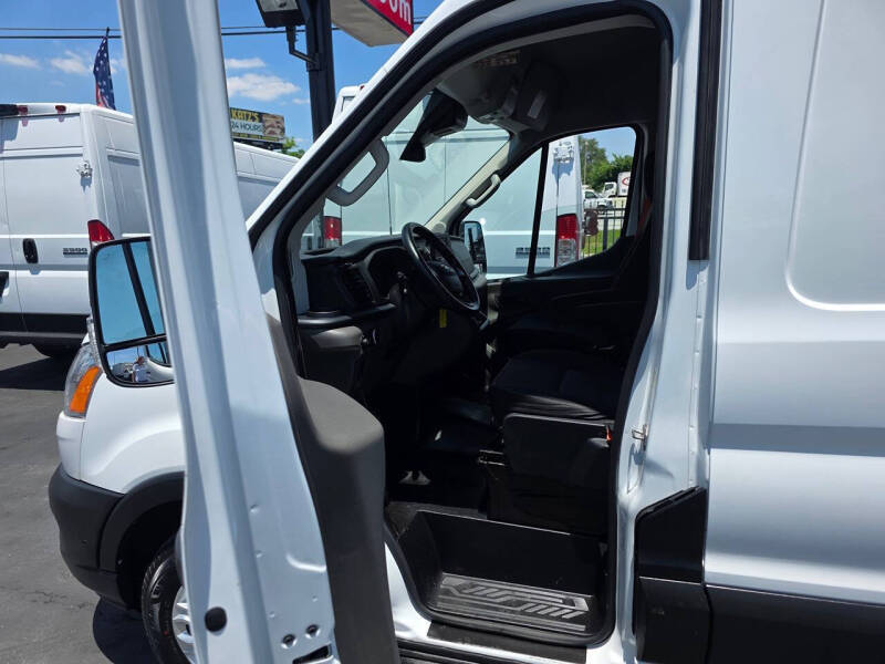 2021 Ford Transit 250