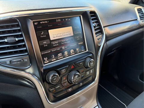 2015 Jeep Grand Cherokee Laredo