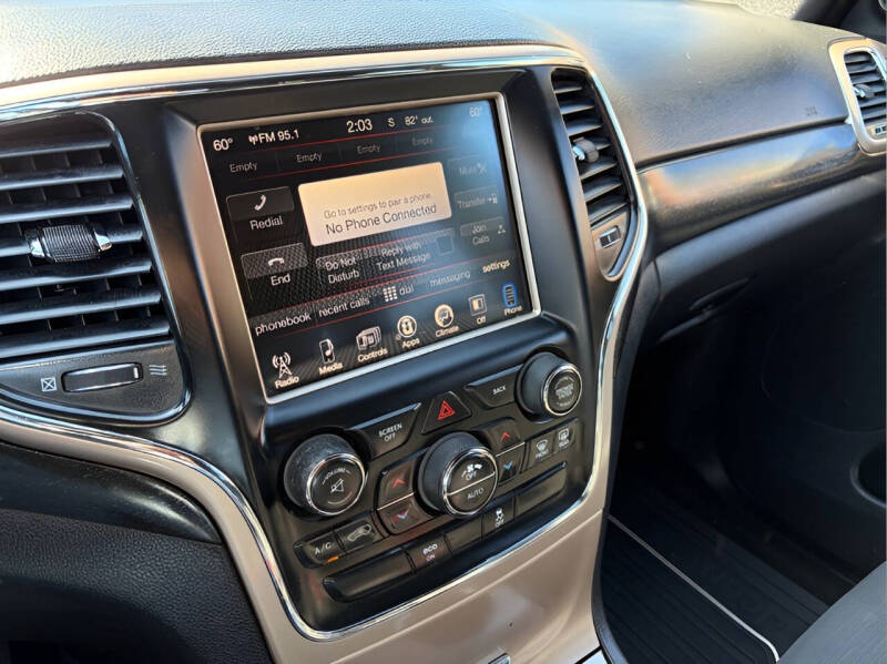 2015 Jeep Grand Cherokee Laredo