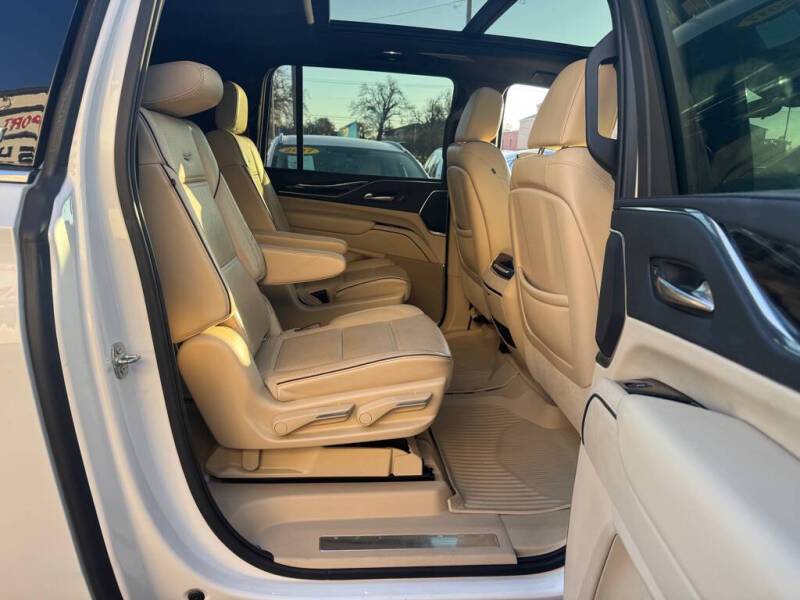 2021 Cadillac Escalade ESV Premium Luxury