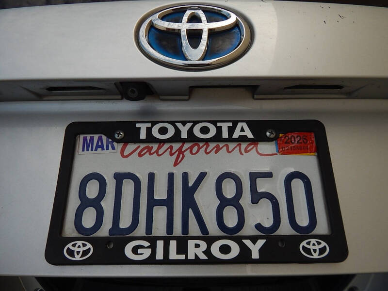 2017 Toyota Prius One