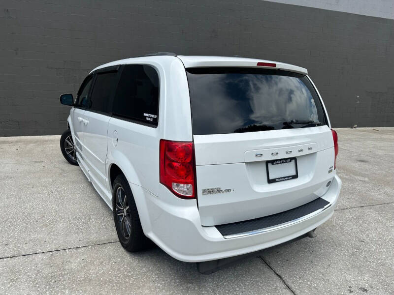 2017 Dodge Grand Caravan SXT