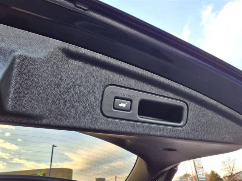 2023 Acura MDX SH-AWD w/A-SPEC