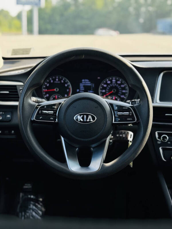 2019 Kia Optima LX