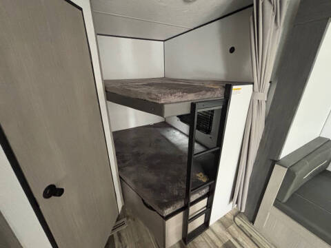 2024 Coleman COLEMAN LANTERN