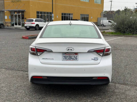 2016 Hyundai Sonata Plug-in Hybrid