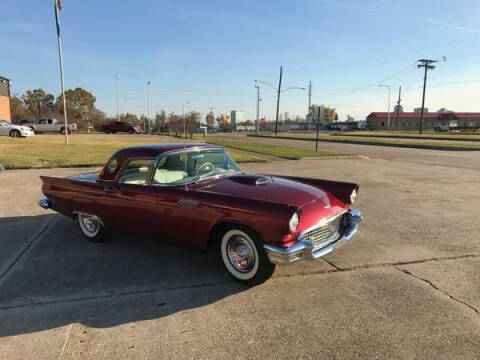 1957 Ford Thunderbird