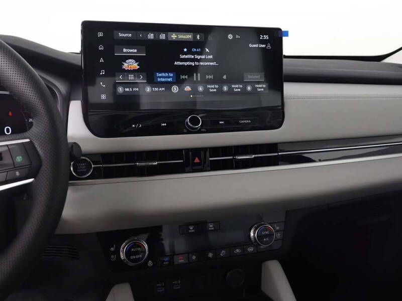 2025 Mitsubishi Outlander SEL Platinum Edition