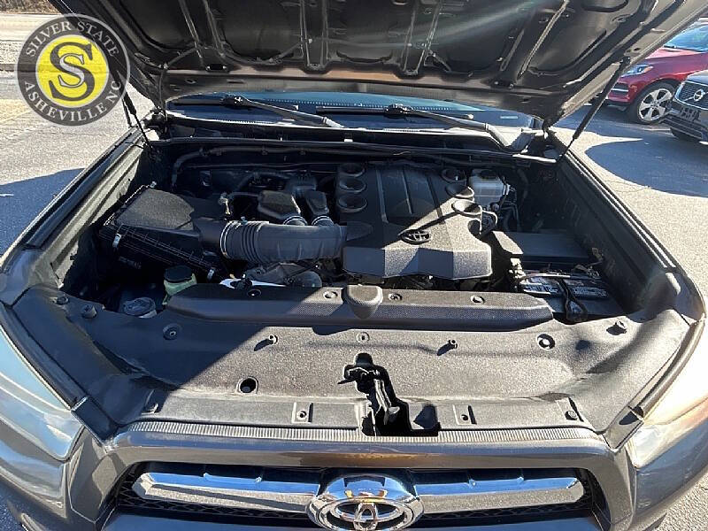 2011 Toyota 4Runner SR5