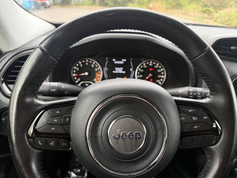 2017 Jeep Renegade Altitude