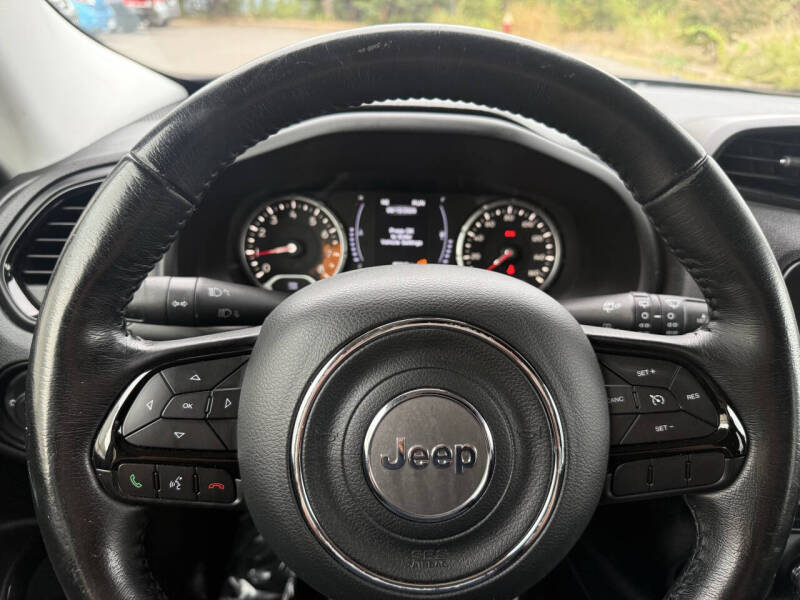 2017 Jeep Renegade Altitude