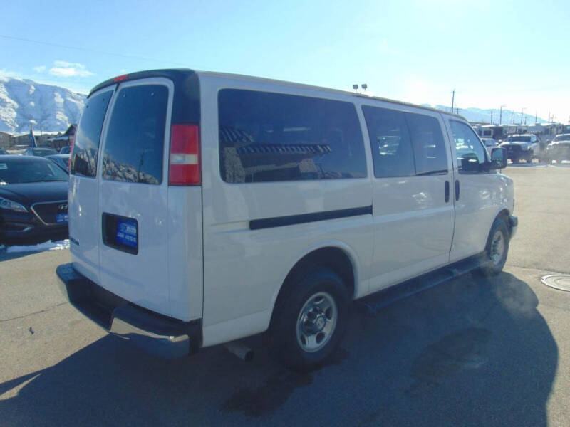 2018 Chevrolet Express LT 3500