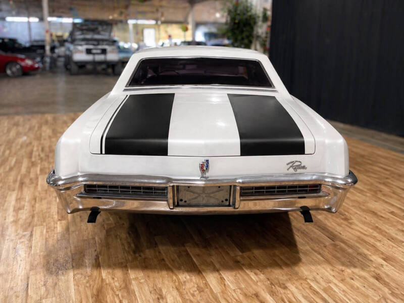 1965 Buick Riviera