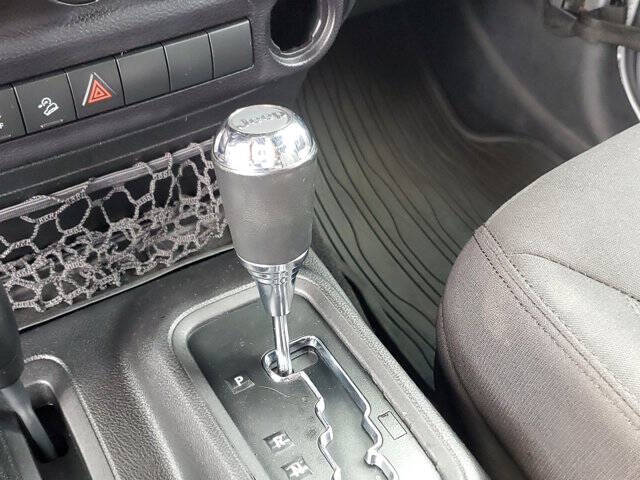 2015 Jeep Wrangler Unlimited Sport