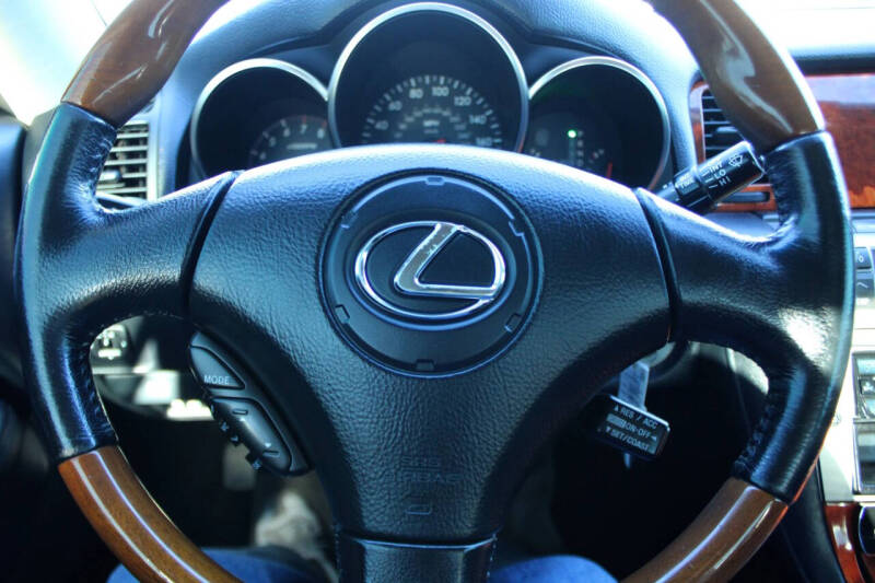 2002 Lexus SC 430