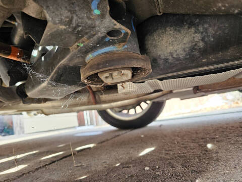 2005 Ford Thunderbird Deluxe