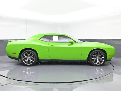 2017 Dodge Challenger SXT