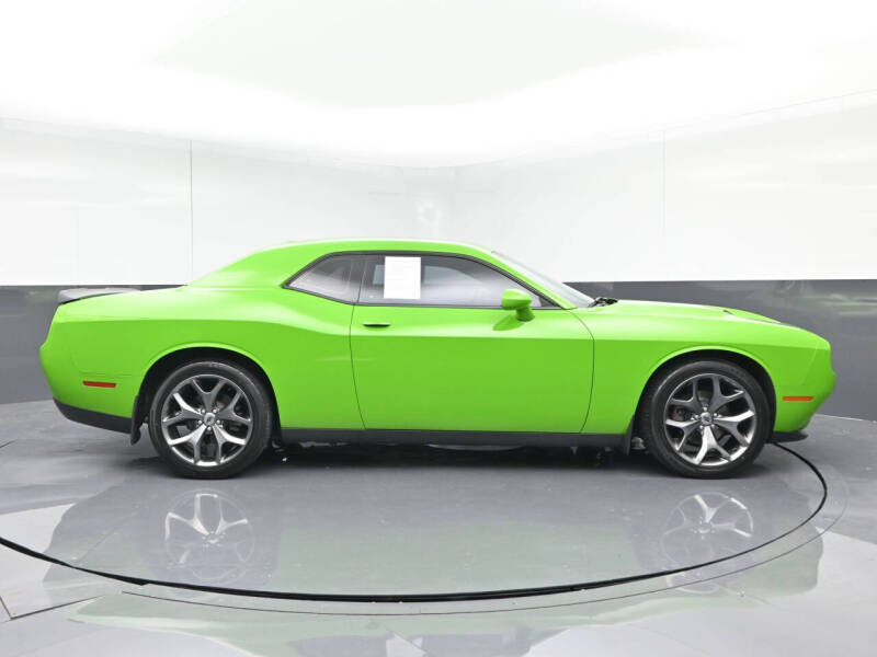 2017 Dodge Challenger SXT