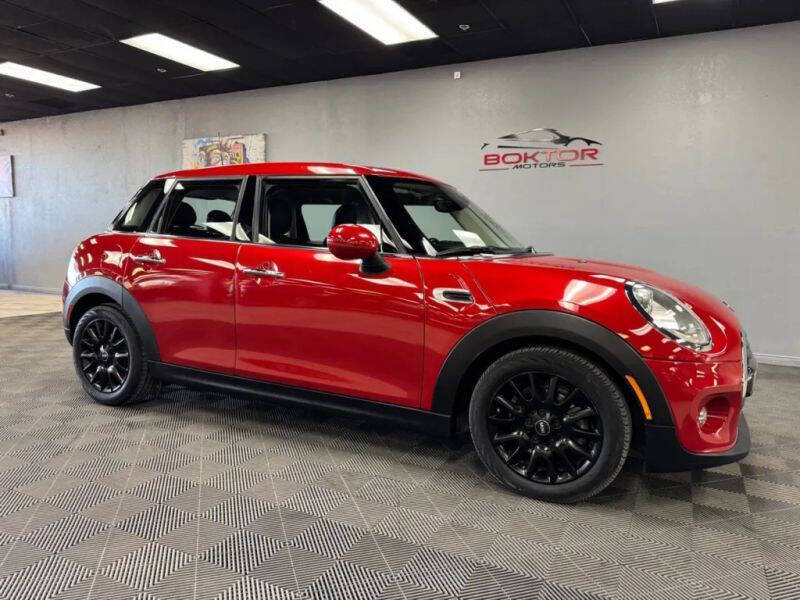 2018 MINI Hardtop 4 Door for sale at Boktor Motors - Las Vegas in Las Vegas NV