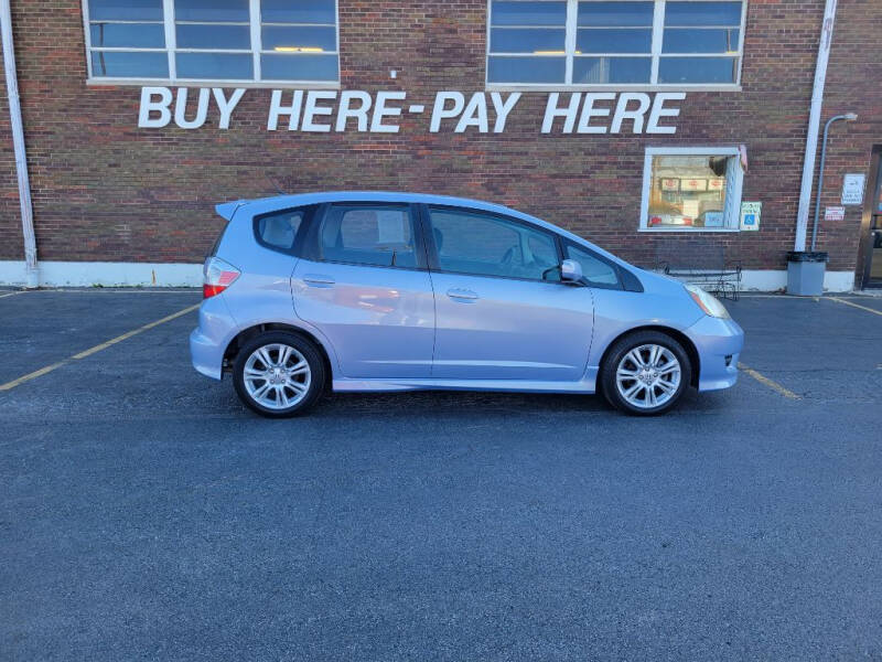 2009 Honda Fit for sale at Kar Mart in Milan IL