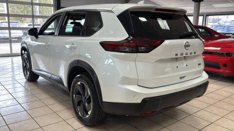 2024 Nissan Rogue SV