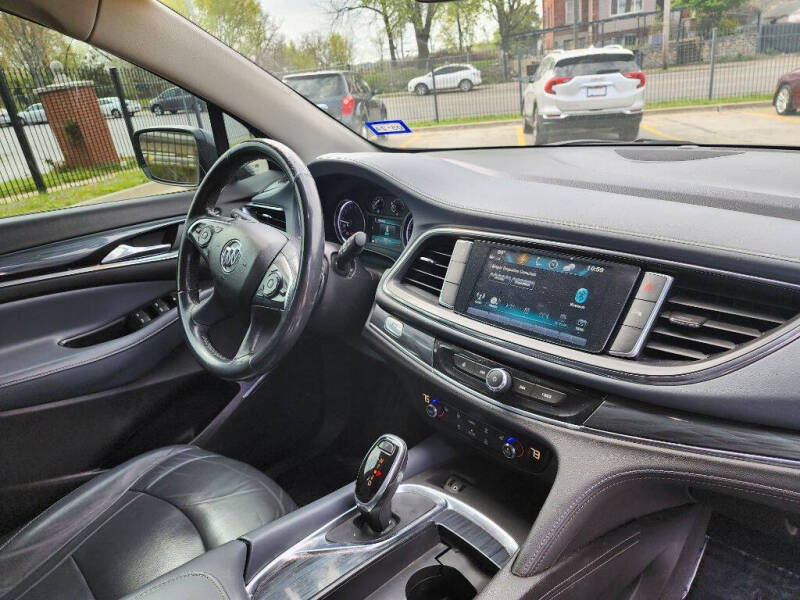 2018 Buick Enclave Essence