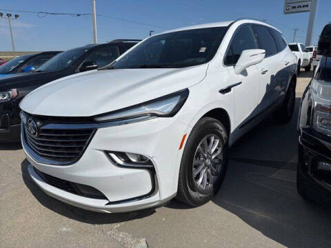 2023 Buick Enclave Essence